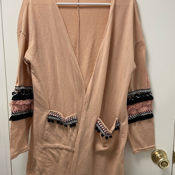 Hipster Row cardigan women’s pale peach w black fringe size large - Picture 1 of 6